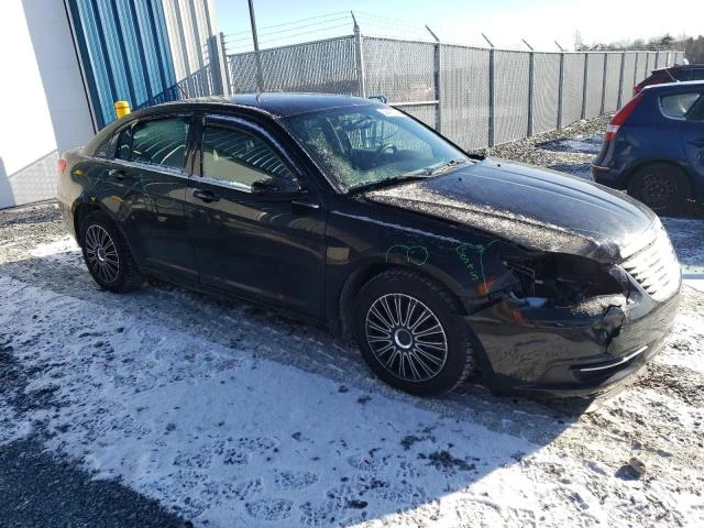 Photo 3 VIN: 1C3CCBAB9CN296423 - CHRYSLER 200 LX 