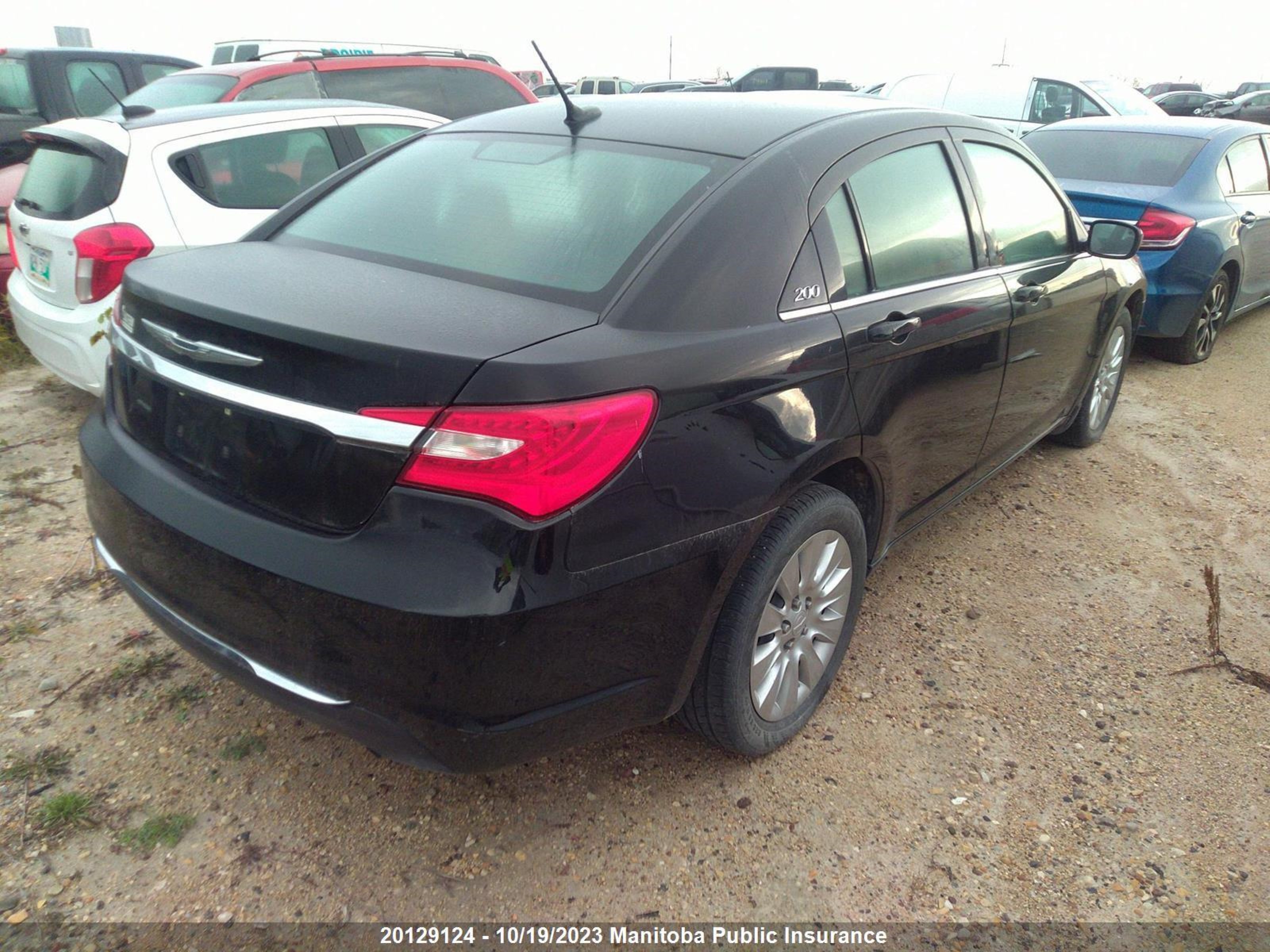 Photo 3 VIN: 1C3CCBAB9DN569703 - CHRYSLER 200 