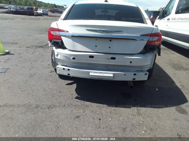 Photo 5 VIN: 1C3CCBAB9DN606555 - CHRYSLER 200 