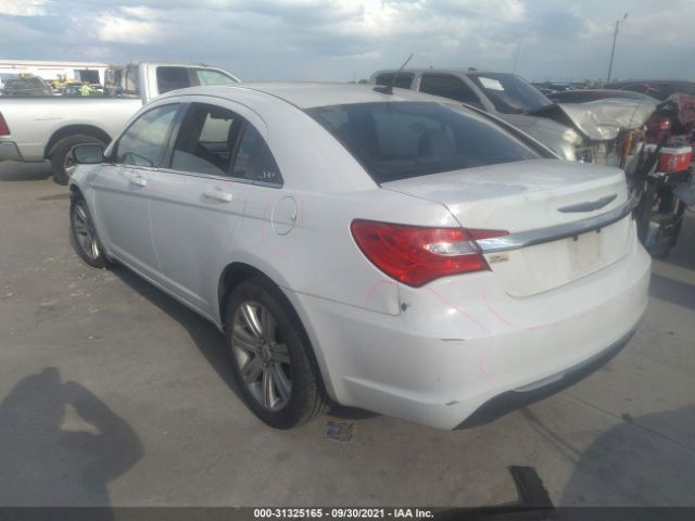 Photo 2 VIN: 1C3CCBAB9DN761459 - CHRYSLER 200 