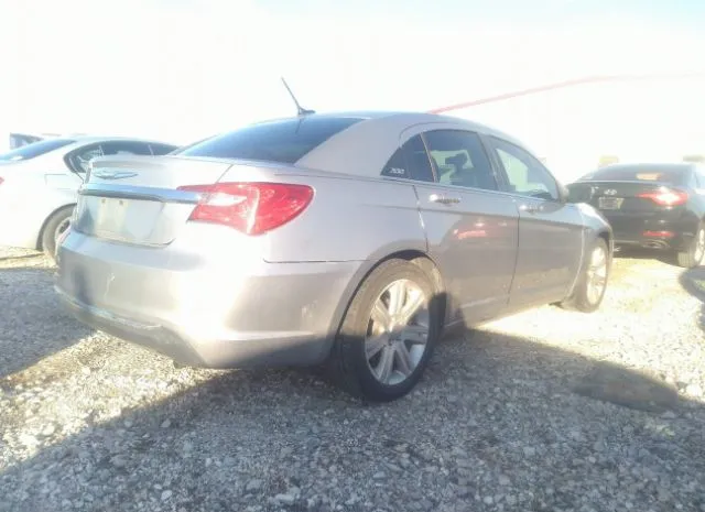 Photo 3 VIN: 1C3CCBAB9DN761817 - CHRYSLER 200 