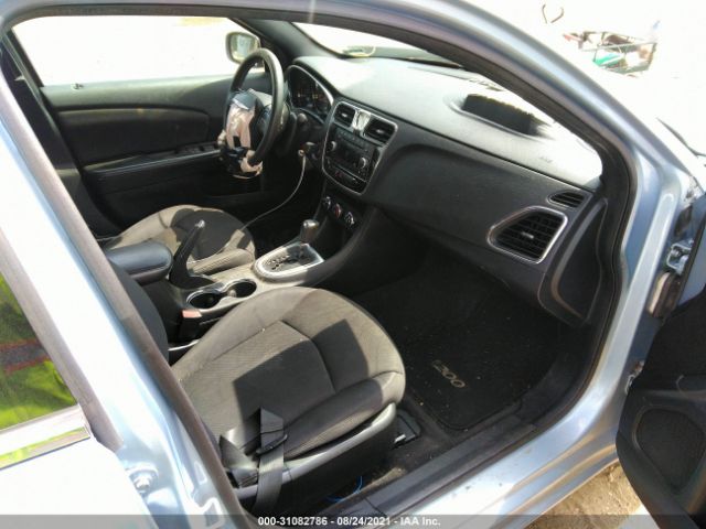 Photo 4 VIN: 1C3CCBAB9DN762269 - CHRYSLER 200 