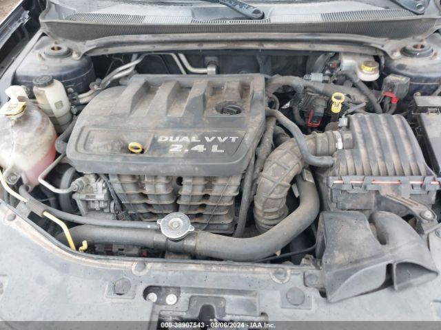 Photo 9 VIN: 1C3CCBAB9EN125187 - CHRYSLER 200 