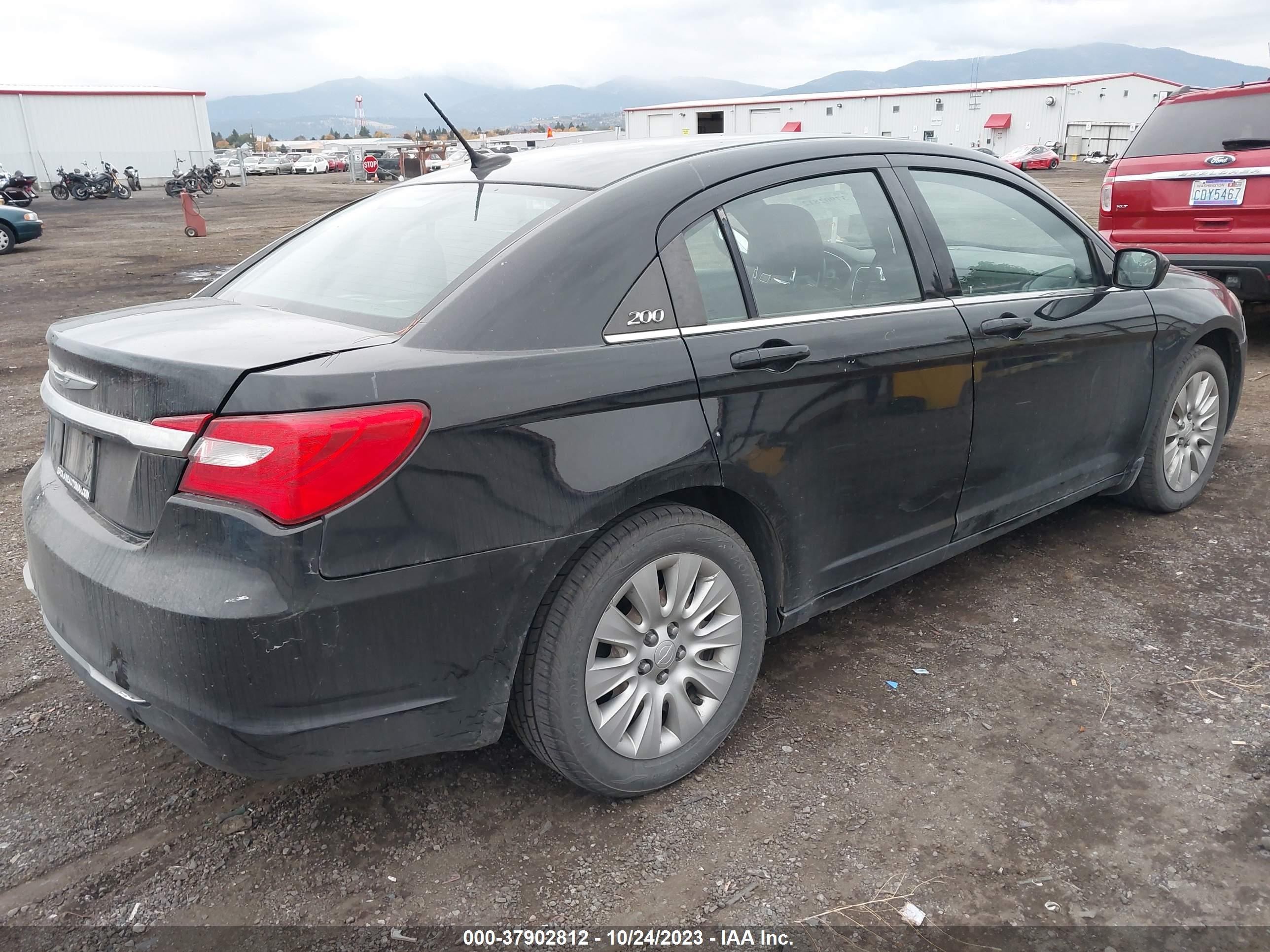 Photo 3 VIN: 1C3CCBAB9EN170419 - CHRYSLER 200 