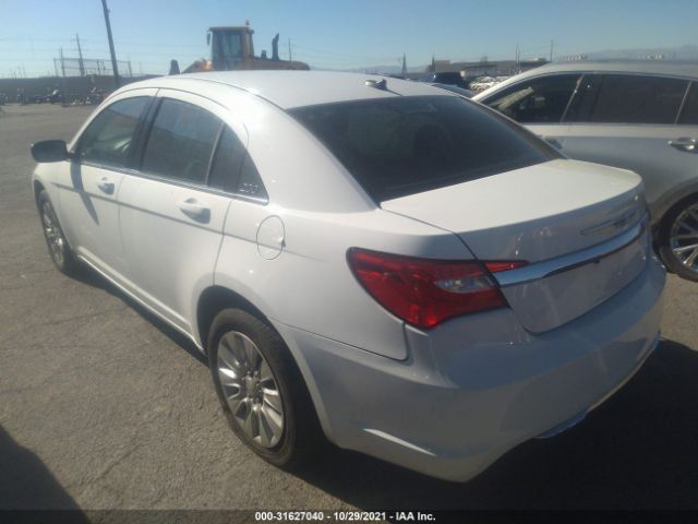 Photo 2 VIN: 1C3CCBAB9EN207842 - CHRYSLER 200 