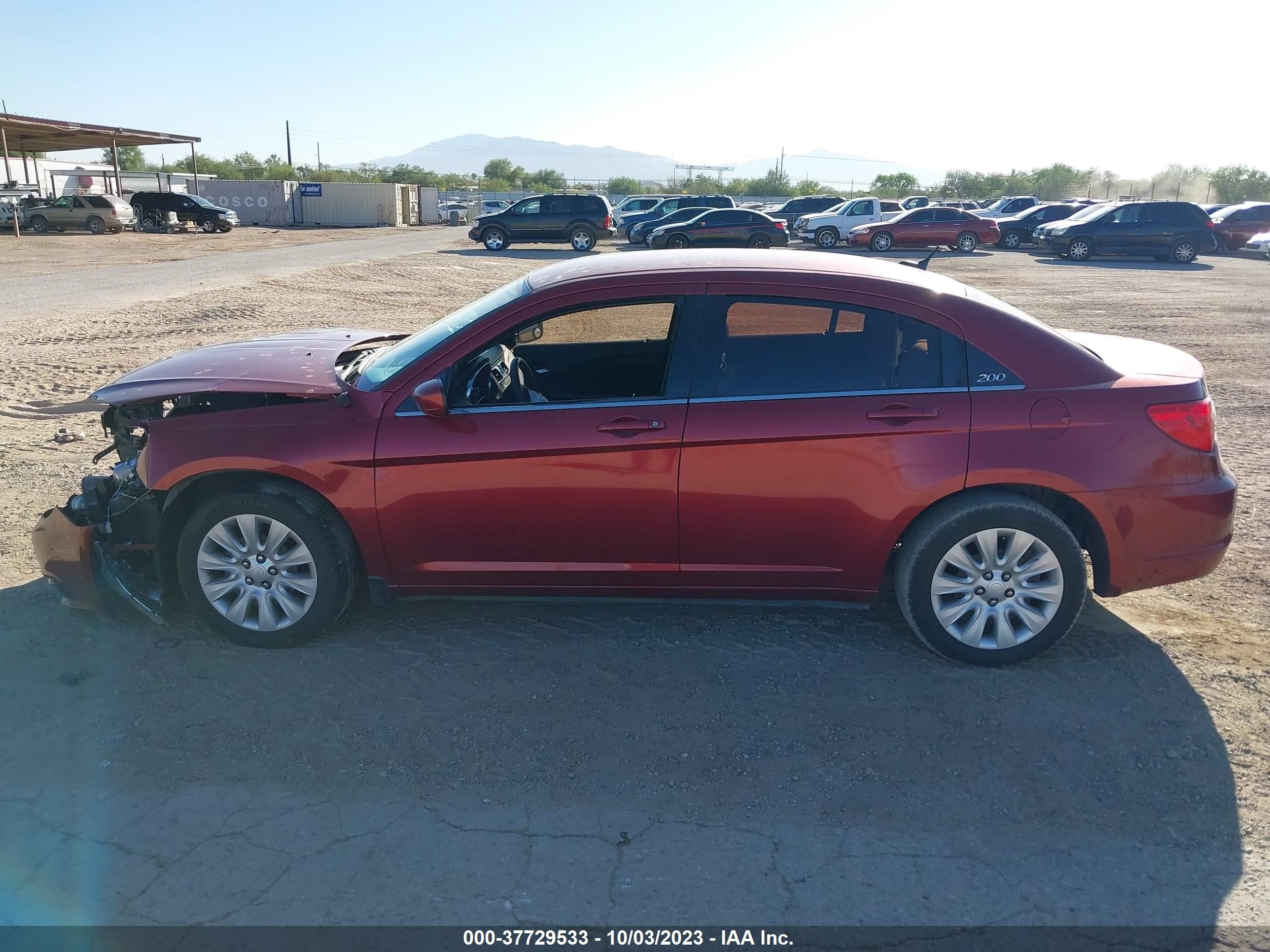 Photo 13 VIN: 1C3CCBAB9EN230893 - CHRYSLER 200 