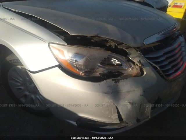 Photo 5 VIN: 1C3CCBABXCN226137 - CHRYSLER 200 