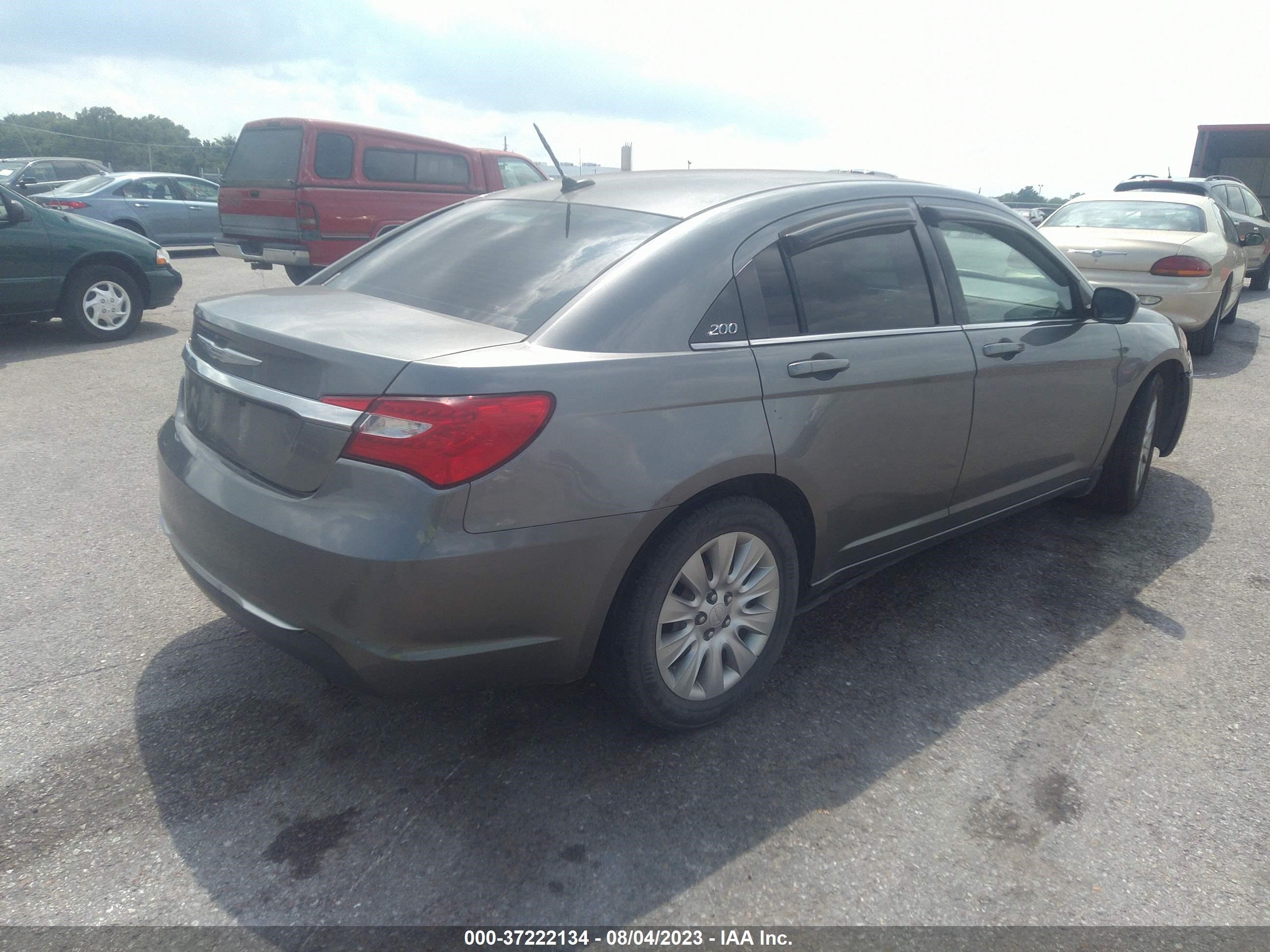 Photo 3 VIN: 1C3CCBABXCN320082 - CHRYSLER 200 