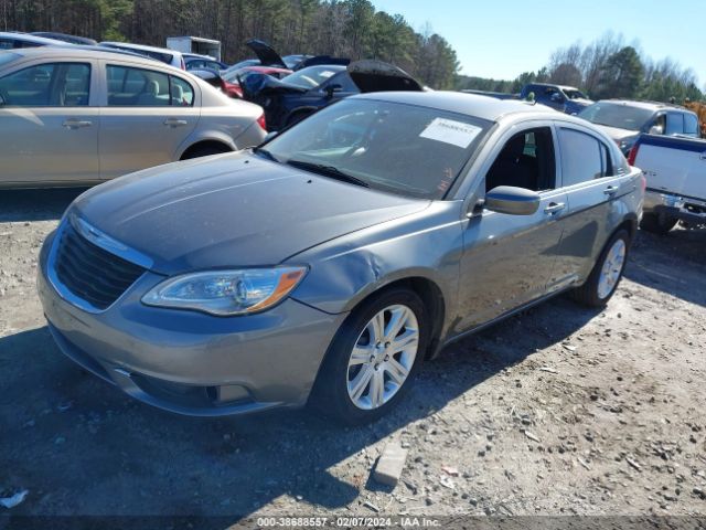 Photo 1 VIN: 1C3CCBABXDN639841 - CHRYSLER 200 