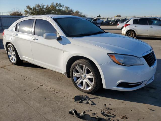 Photo 3 VIN: 1C3CCBABXDN640326 - CHRYSLER 200 