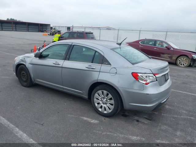 Photo 2 VIN: 1C3CCBABXDN640536 - CHRYSLER 200 