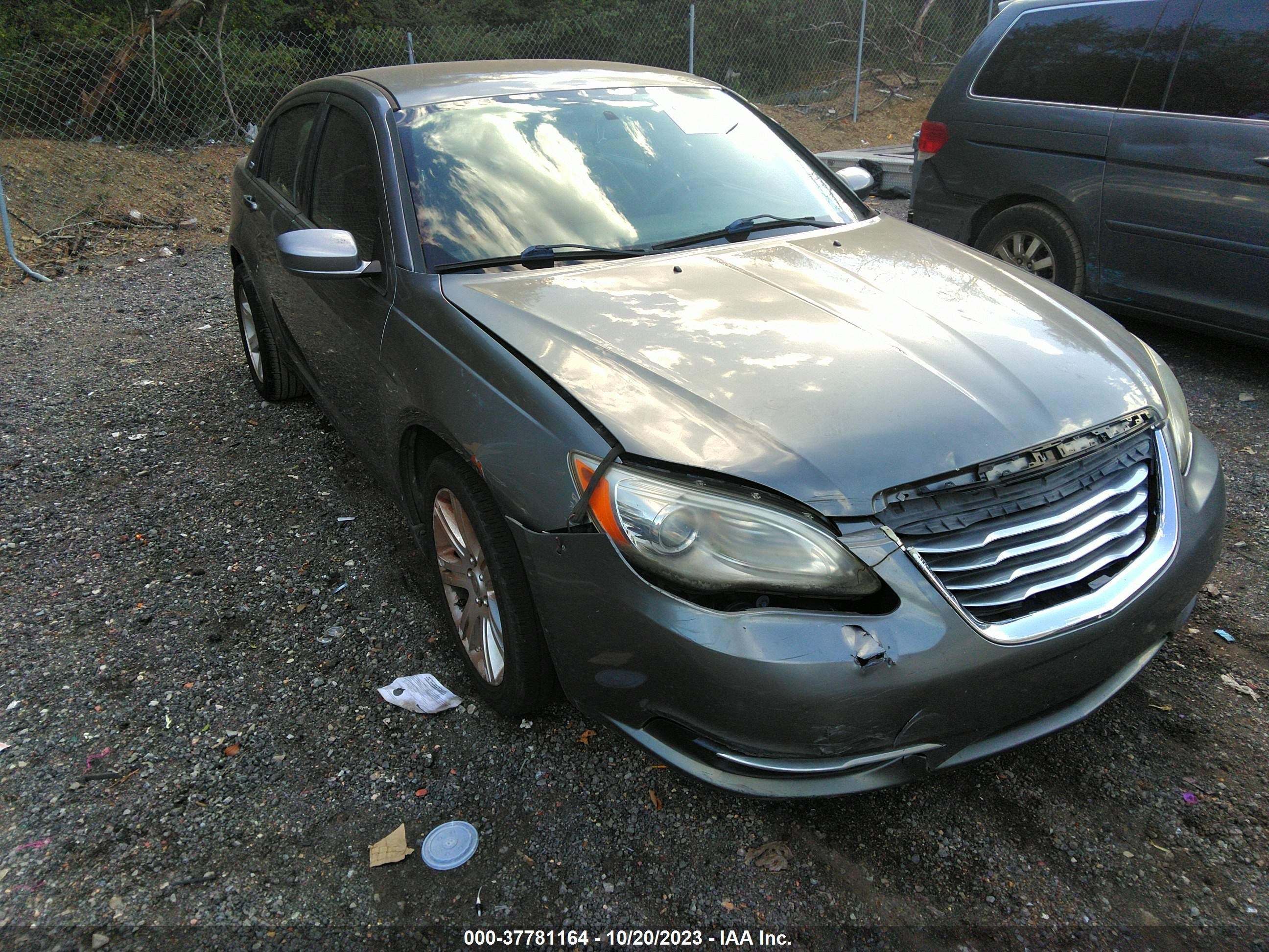 Photo 5 VIN: 1C3CCBABXDN671124 - CHRYSLER 200 