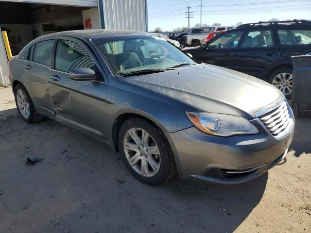 Photo 3 VIN: 1C3CCBABXDN672015 - CHRYSLER 200 LX 