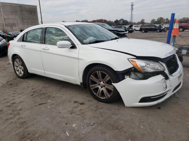 Photo 3 VIN: 1C3CCBABXDN705465 - CHRYSLER 200 