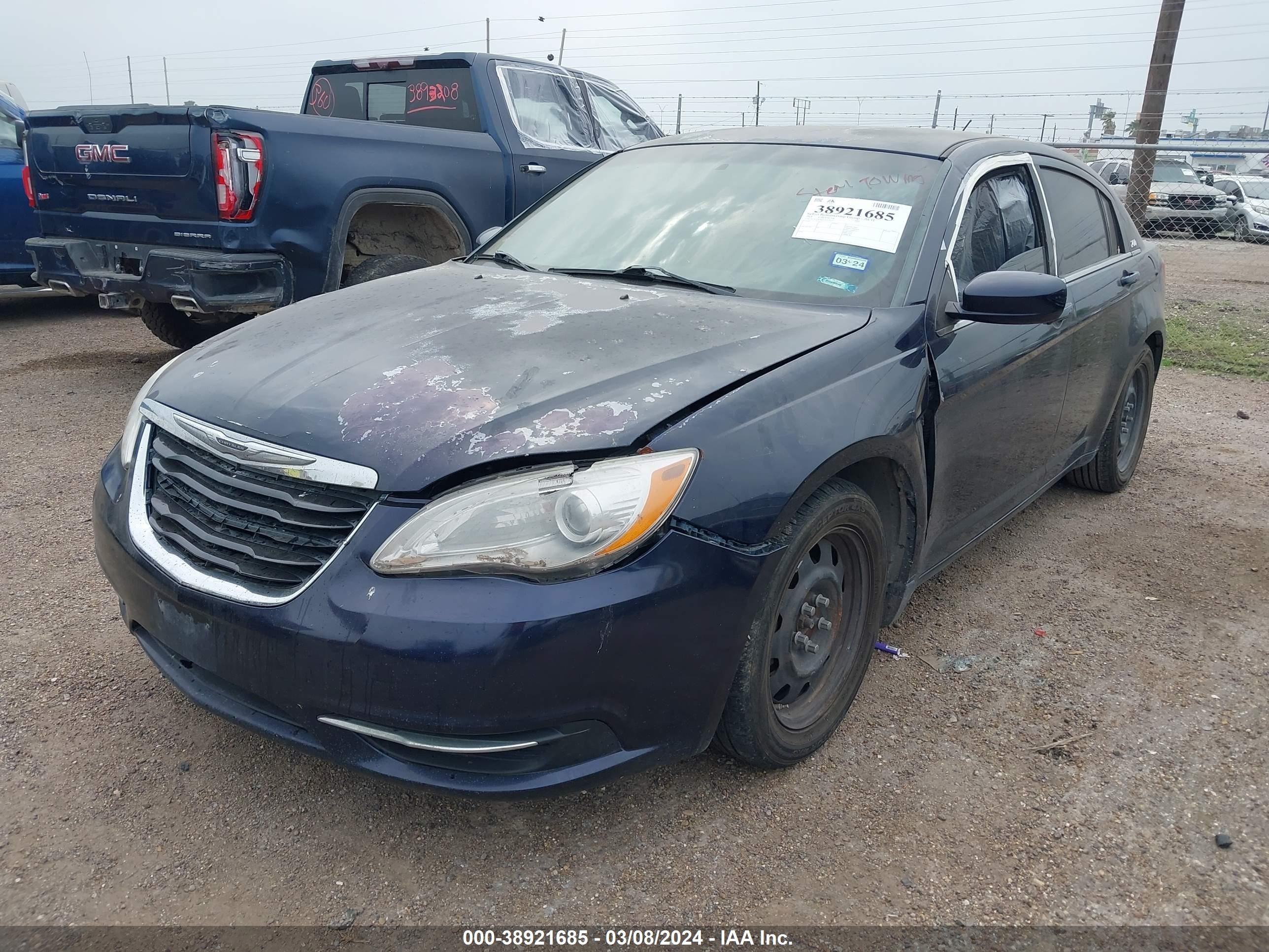 Photo 1 VIN: 1C3CCBABXEN125117 - CHRYSLER 200 