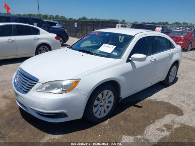 Photo 1 VIN: 1C3CCBABXEN213648 - CHRYSLER 200 