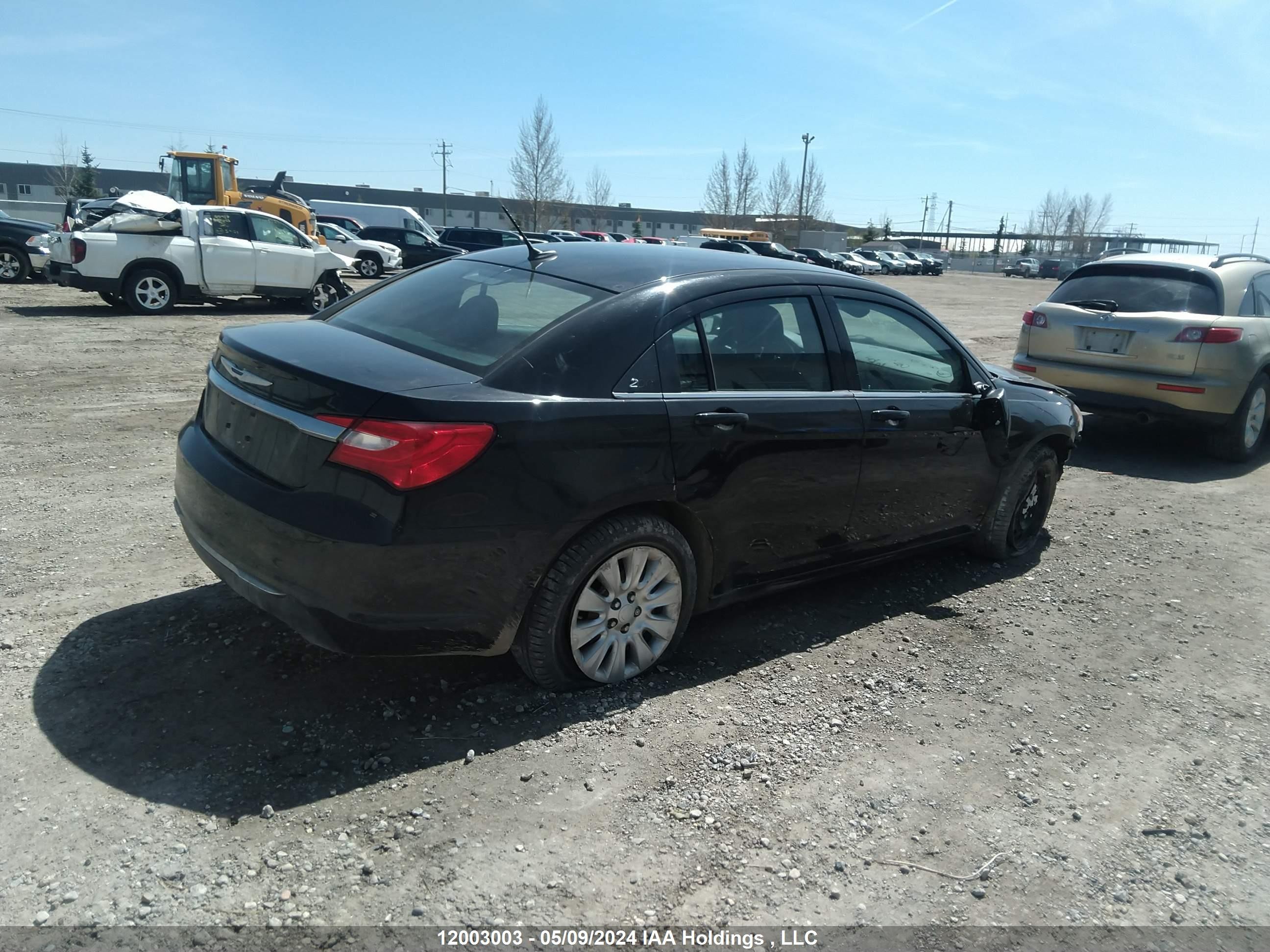 Photo 3 VIN: 1C3CCBABXEN229770 - CHRYSLER 200 