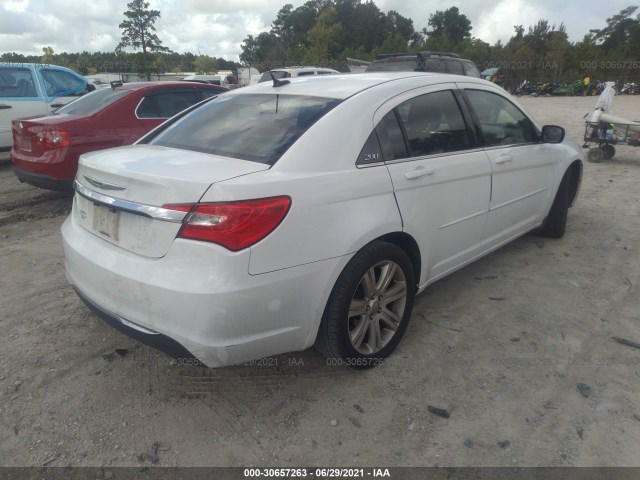 Photo 3 VIN: 1C3CCBAG1CN240603 - CHRYSLER 200 