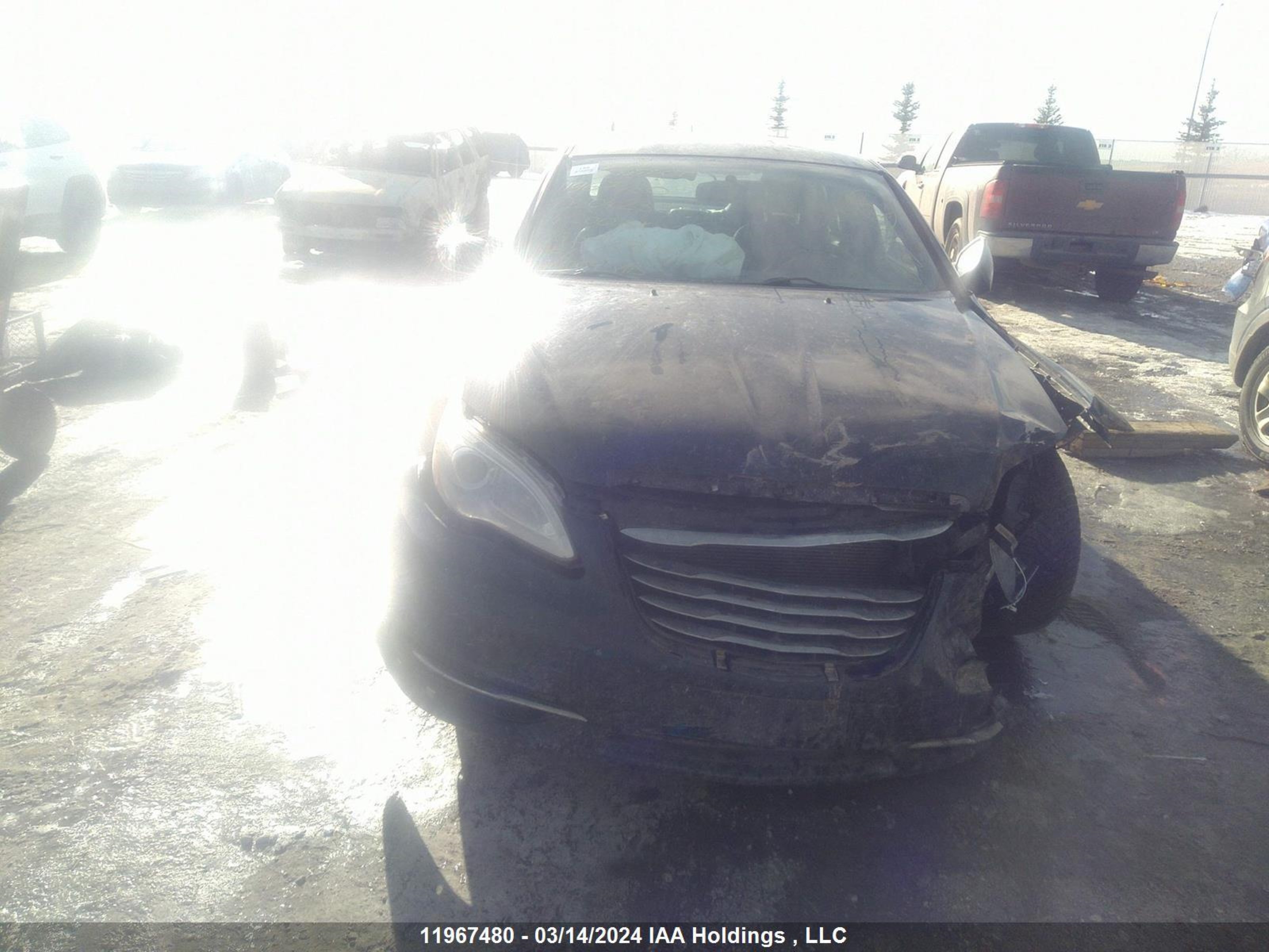 Photo 11 VIN: 1C3CCBAG1EN204235 - CHRYSLER 200 