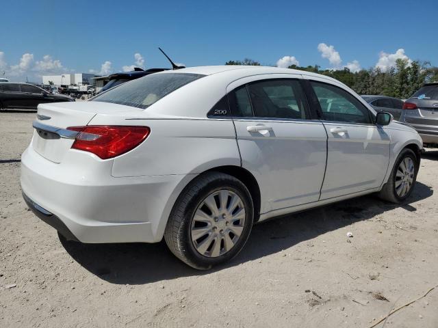 Photo 2 VIN: 1C3CCBAG8DN737827 - CHRYSLER 200 