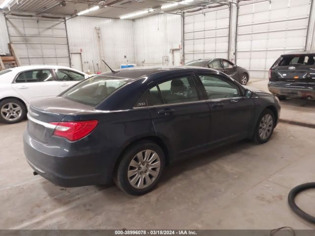 Photo 3 VIN: 1C3CCBAG9EN171372 - CHRYSLER 200 