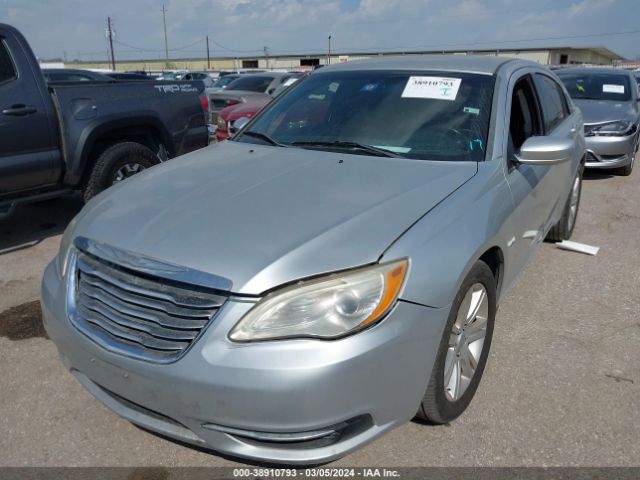 Photo 1 VIN: 1C3CCBBB0CN160468 - CHRYSLER 200 