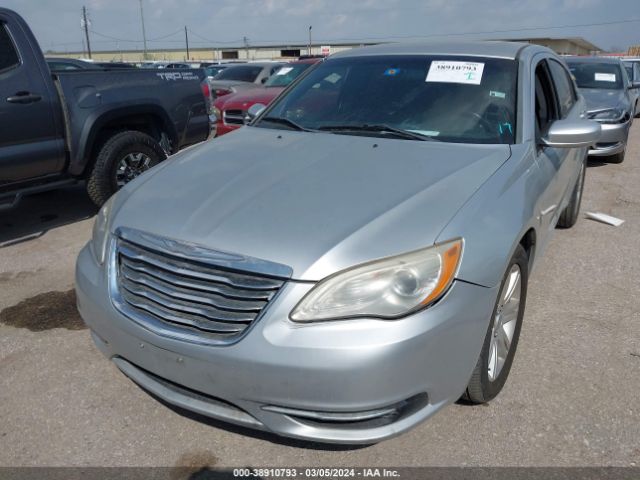 Photo 5 VIN: 1C3CCBBB0CN160468 - CHRYSLER 200 