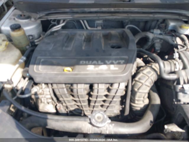 Photo 9 VIN: 1C3CCBBB0CN160468 - CHRYSLER 200 