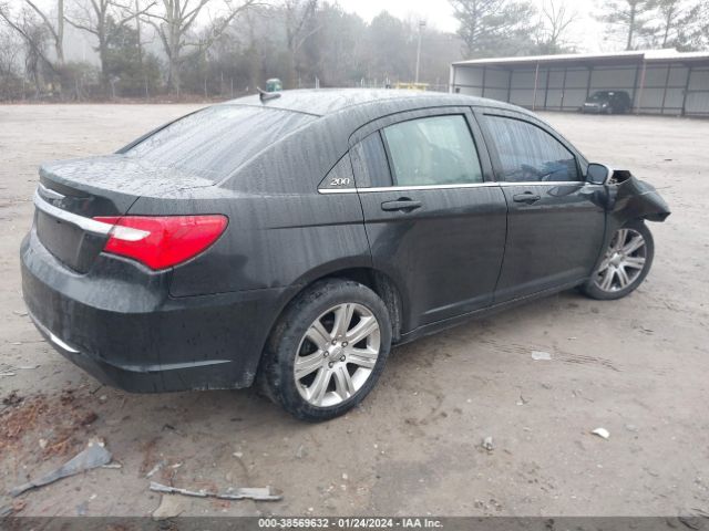 Photo 3 VIN: 1C3CCBBB0CN302818 - CHRYSLER 200 