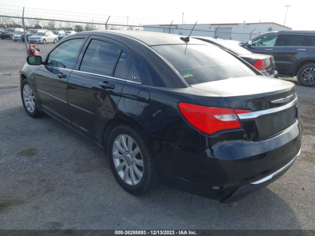 Photo 2 VIN: 1C3CCBBB0DN639622 - CHRYSLER 200 