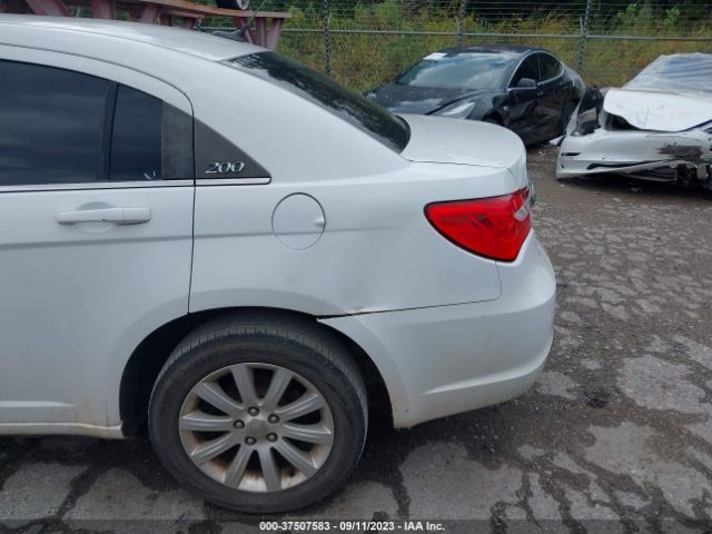 Photo 5 VIN: 1C3CCBBB0DN672023 - CHRYSLER 200 