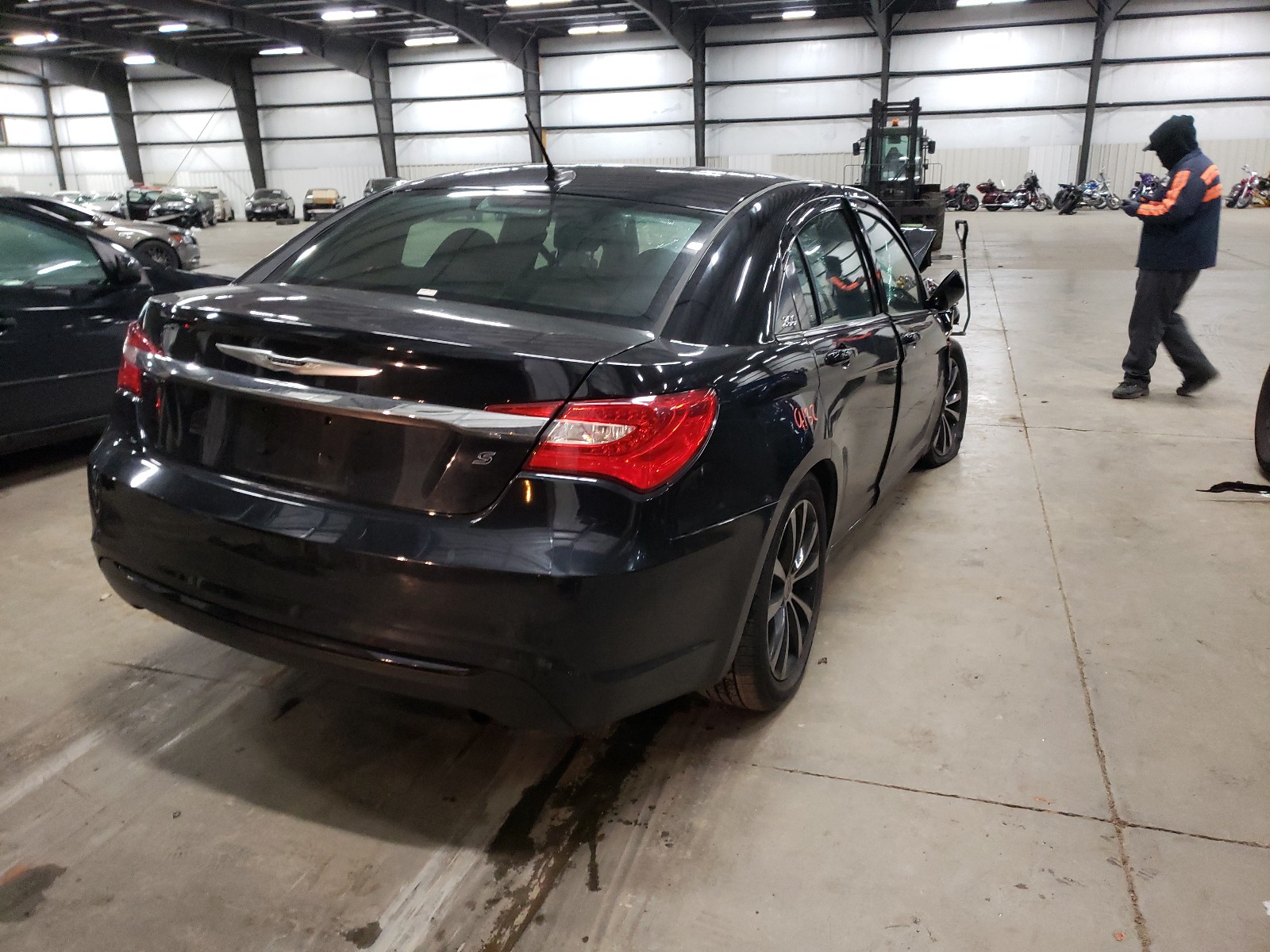 Photo 3 VIN: 1C3CCBBB1DN501734 - CHRYSLER 200 TOURIN 