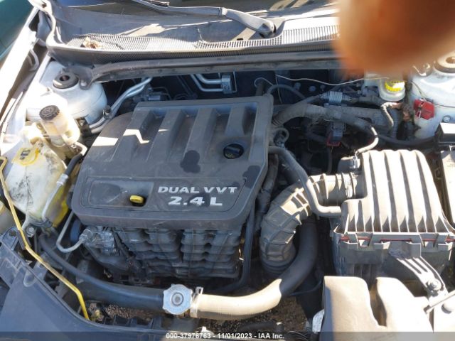 Photo 9 VIN: 1C3CCBBB1DN538623 - CHRYSLER 200 