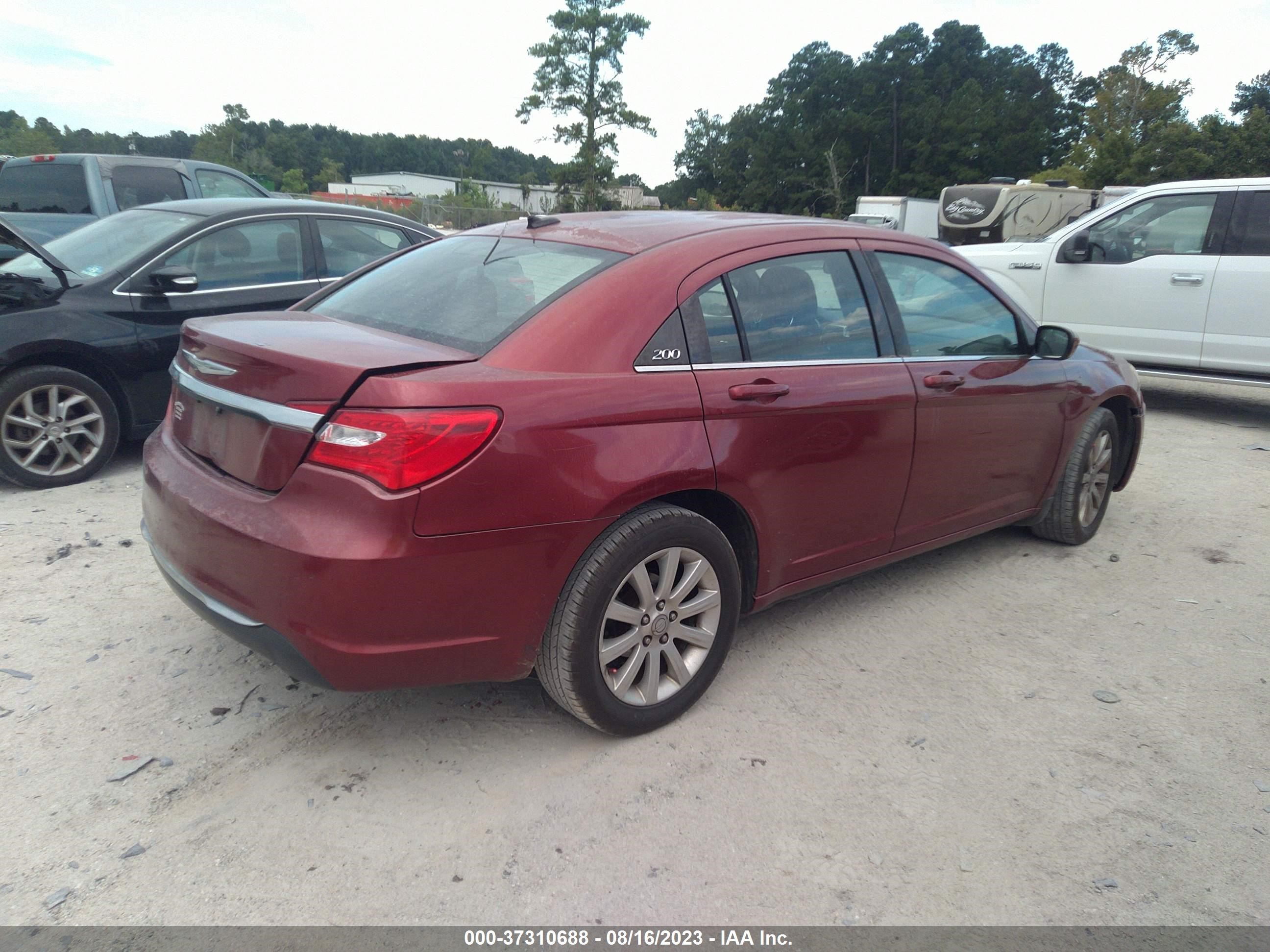 Photo 3 VIN: 1C3CCBBB1DN577678 - CHRYSLER 200 