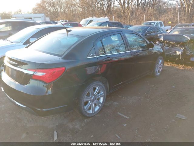 Photo 3 VIN: 1C3CCBBB1DN763897 - CHRYSLER 200 