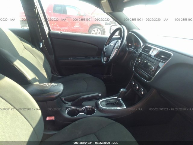 Photo 4 VIN: 1C3CCBBB2CN130291 - CHRYSLER 200 