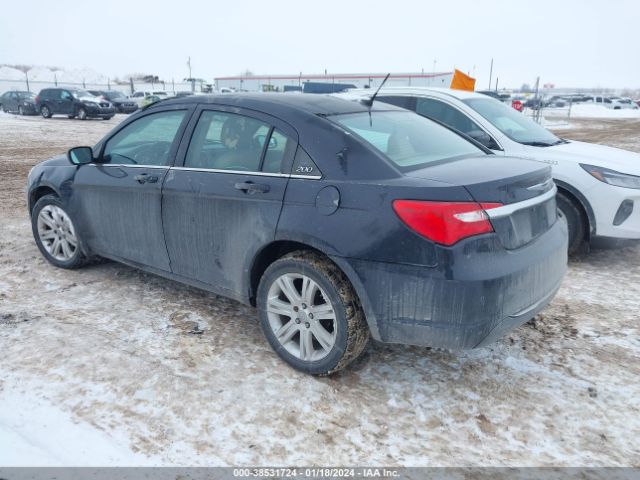 Photo 2 VIN: 1C3CCBBB2CN131604 - CHRYSLER 200 