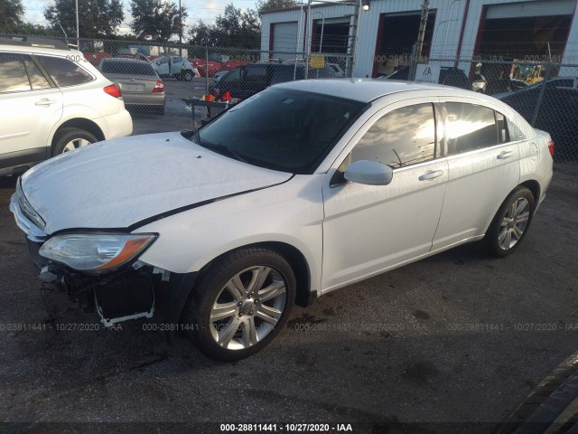 Photo 1 VIN: 1C3CCBBB2CN217737 - CHRYSLER 200 