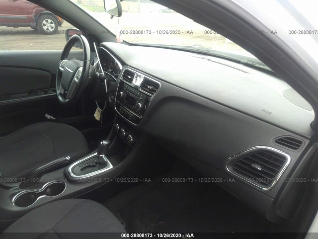 Photo 4 VIN: 1C3CCBBB2DN515688 - CHRYSLER 200 