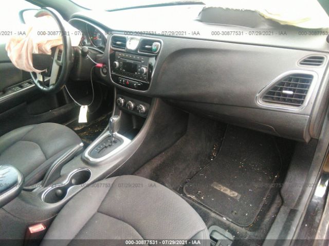 Photo 4 VIN: 1C3CCBBB2DN550912 - CHRYSLER 200 