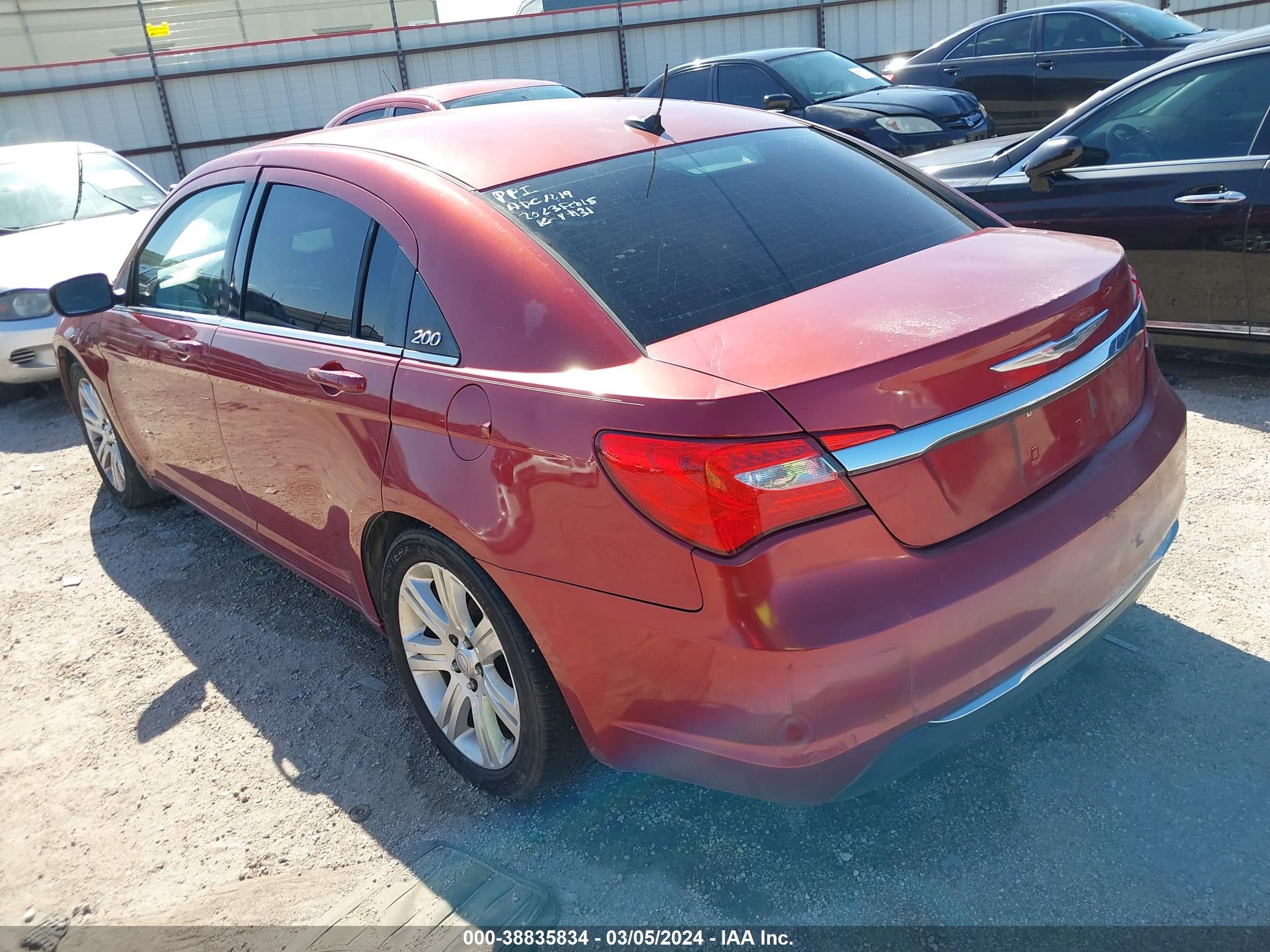 Photo 2 VIN: 1C3CCBBB2DN600367 - CHRYSLER 200 