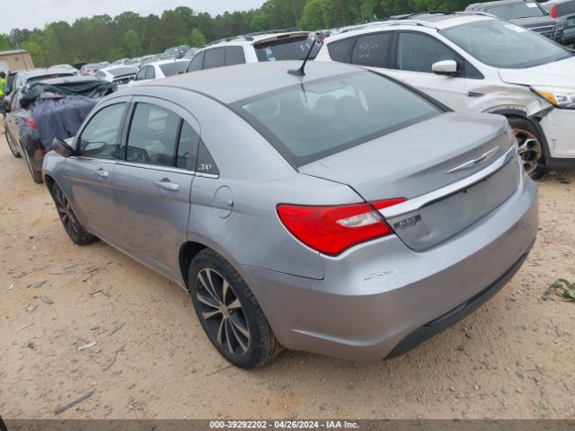 Photo 2 VIN: 1C3CCBBB2DN614690 - CHRYSLER 200 