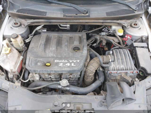 Photo 9 VIN: 1C3CCBBB2DN614690 - CHRYSLER 200 