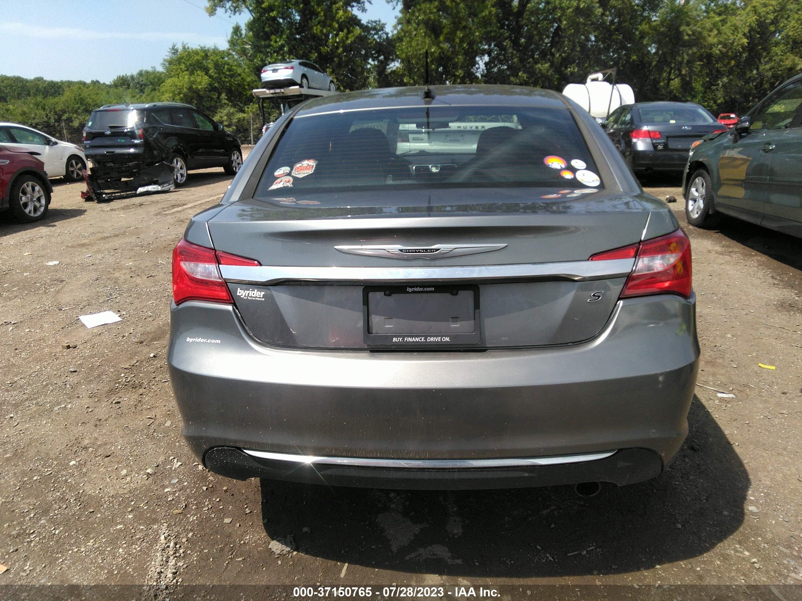 Photo 15 VIN: 1C3CCBBB2DN624457 - CHRYSLER 200 