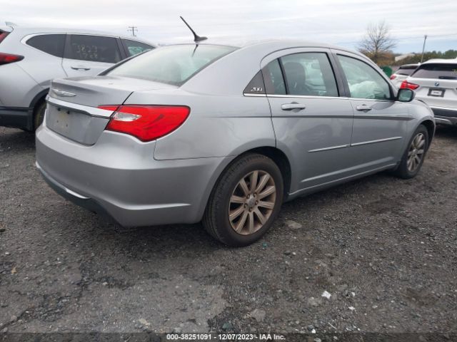 Photo 3 VIN: 1C3CCBBB2EN194494 - CHRYSLER 200 