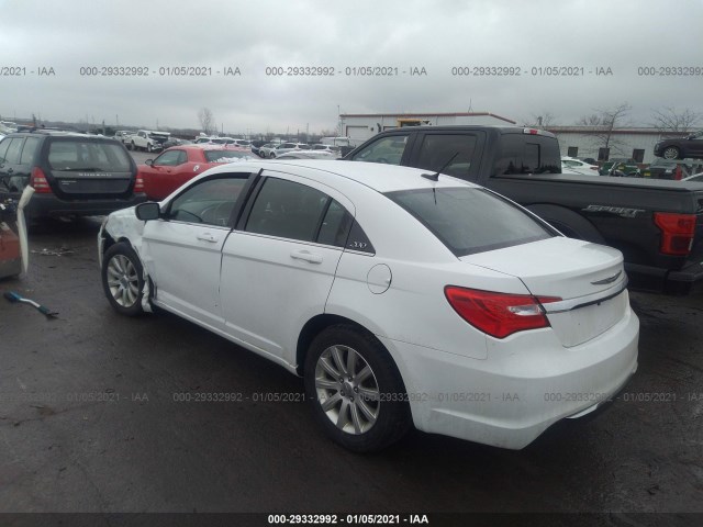 Photo 2 VIN: 1C3CCBBB3CN175546 - CHRYSLER 200 