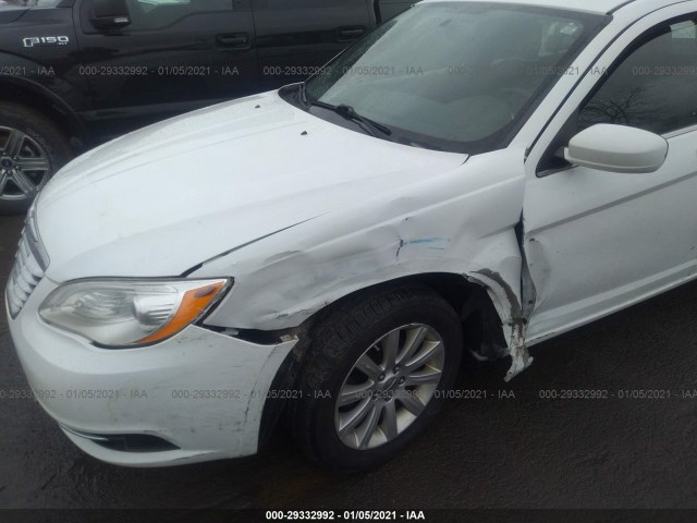 Photo 5 VIN: 1C3CCBBB3CN175546 - CHRYSLER 200 