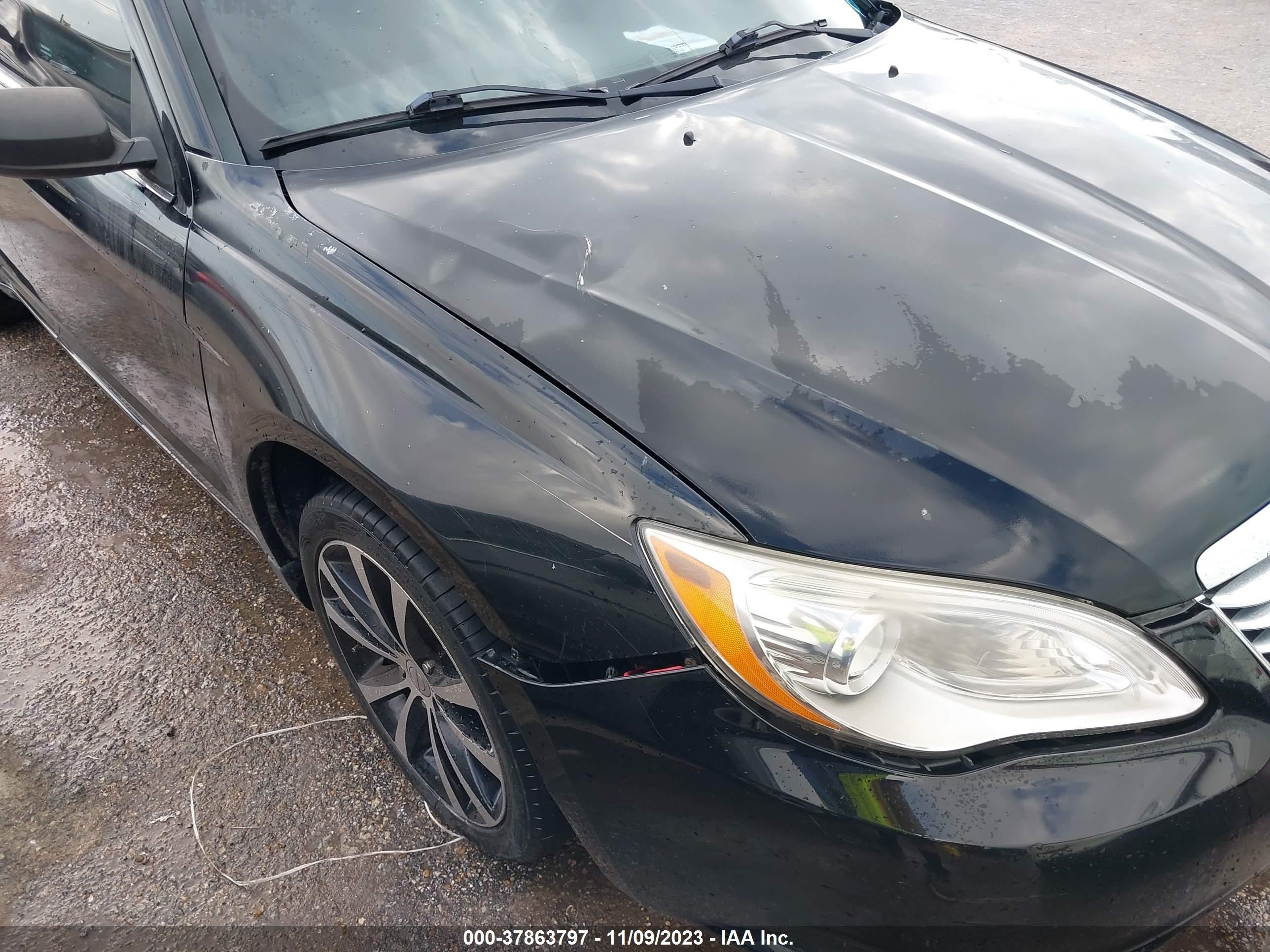 Photo 5 VIN: 1C3CCBBB3DN500701 - CHRYSLER 200 