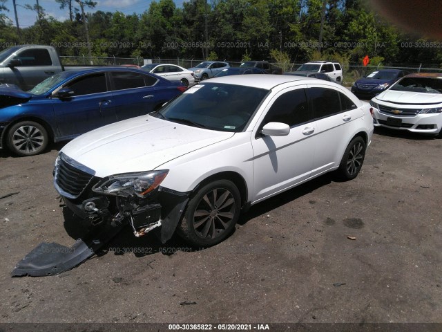 Photo 1 VIN: 1C3CCBBB3DN651313 - CHRYSLER 200 