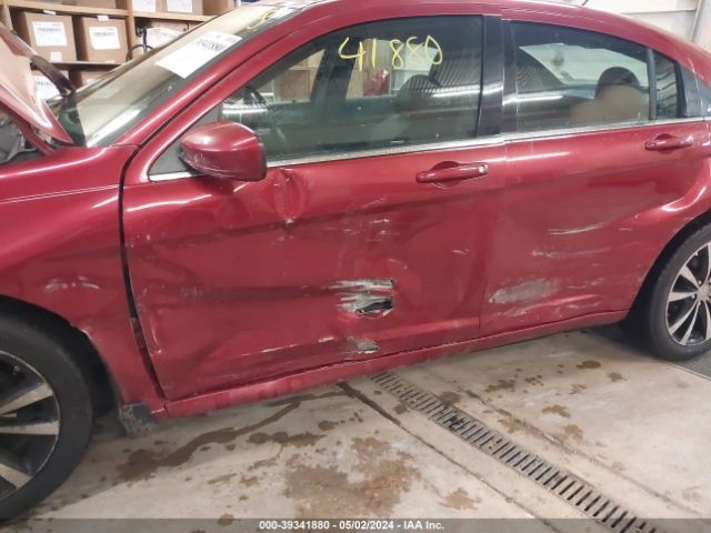 Photo 5 VIN: 1C3CCBBB3DN674218 - CHRYSLER 200 